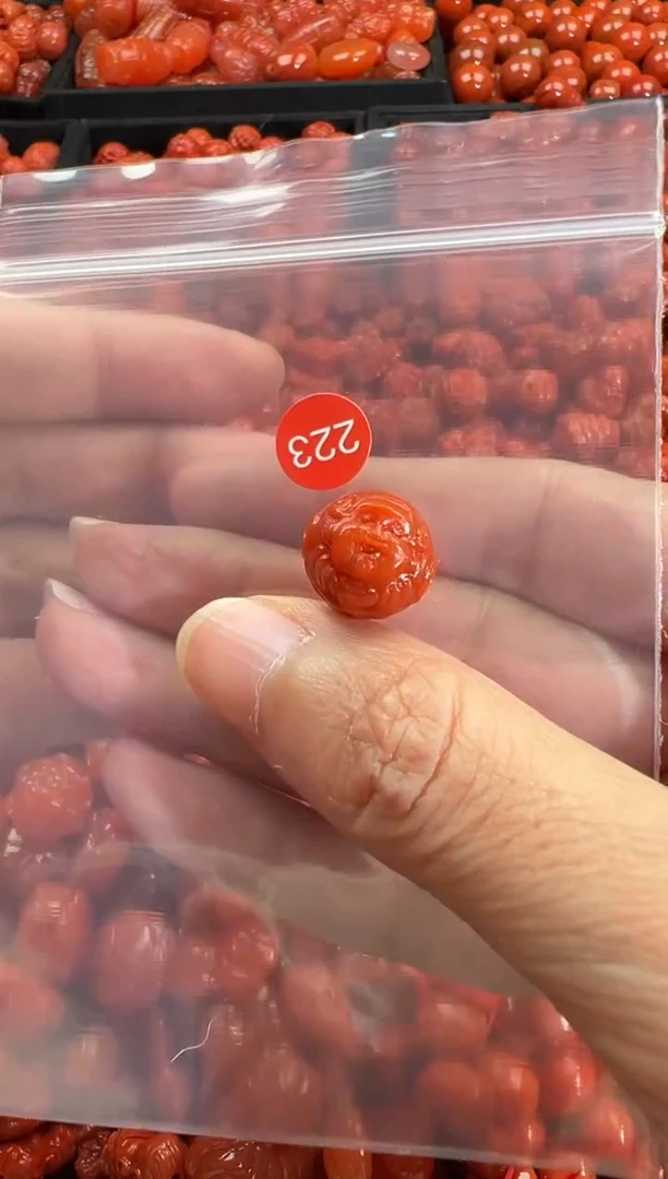 颈饰未镶嵌南红玛瑙1