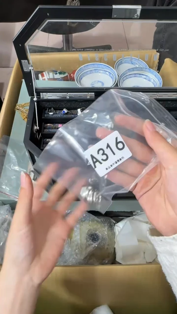 其他红*子316...中古产品谨慎参拍