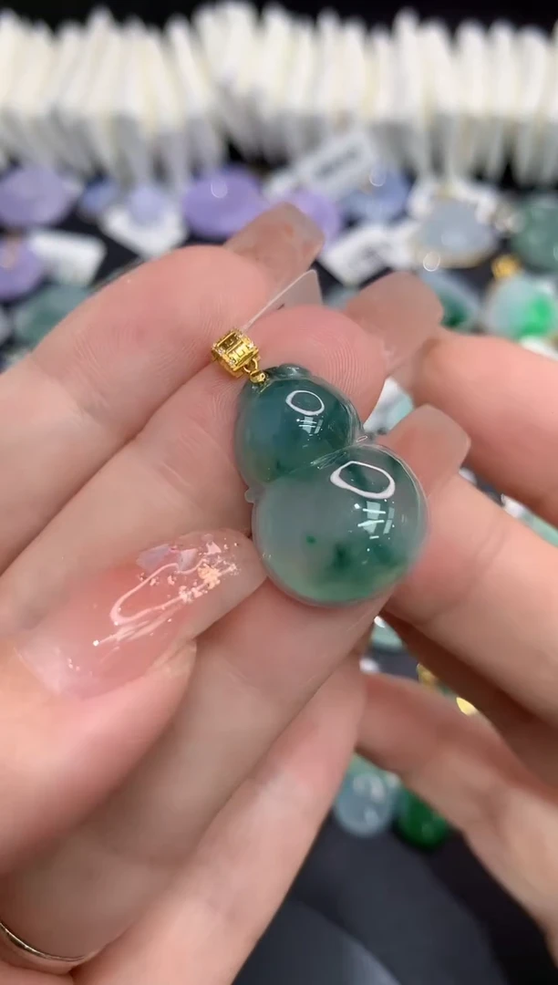 吊坠(不含链)18K金镶嵌翡翠111111111111