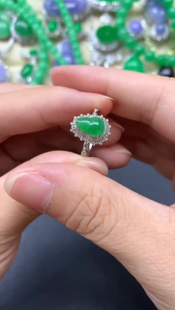 翡翠戒指18K金镶嵌452-中国好珍宝