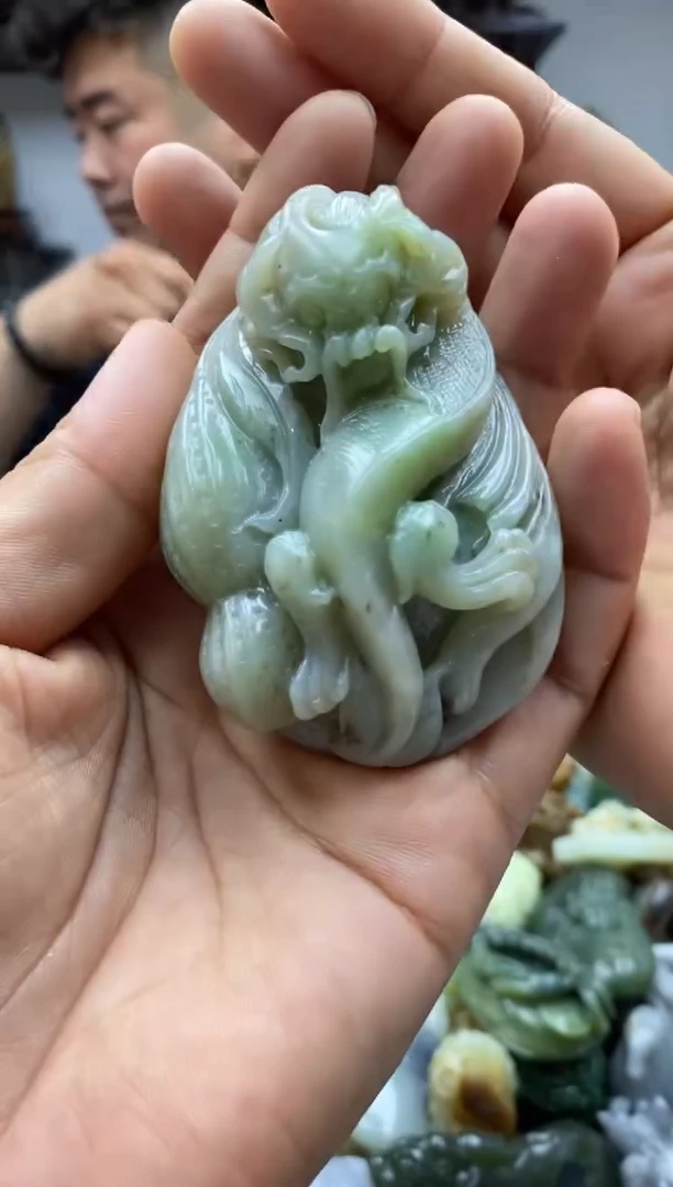 和田玉未镶嵌把件1