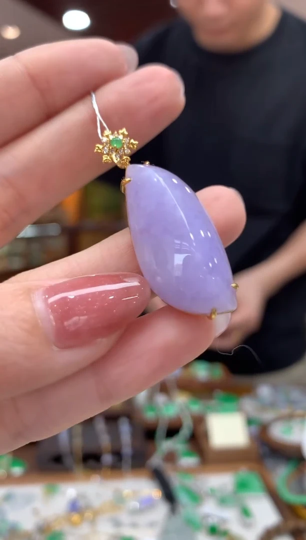 翡翠18K金镶嵌吊坠(不含链)随形