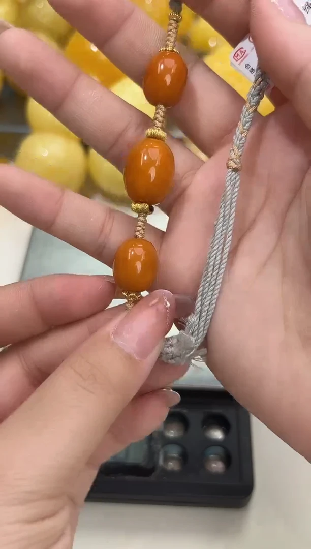 裸石琥珀未镶嵌琥珀蜜蜡吊坠