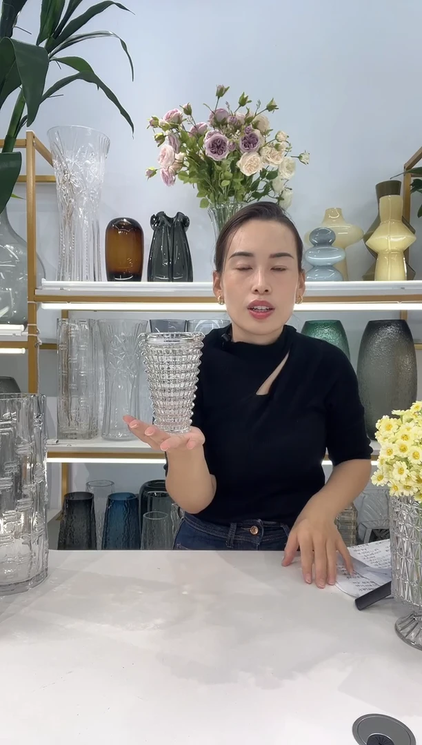 璀璨小号圆形透明玻璃花瓶