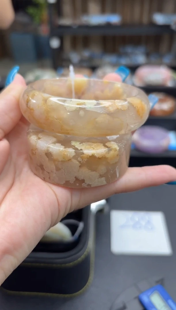 未镶嵌手镯石英质玉743(60圈赠送镯心)