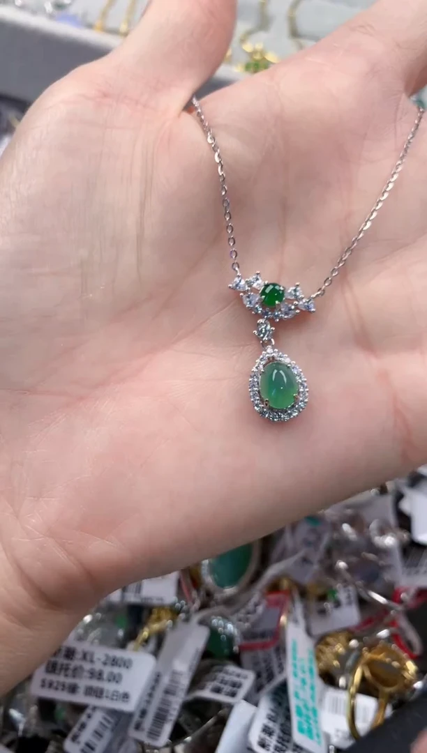 银S925镶嵌戒指翡翠444           8