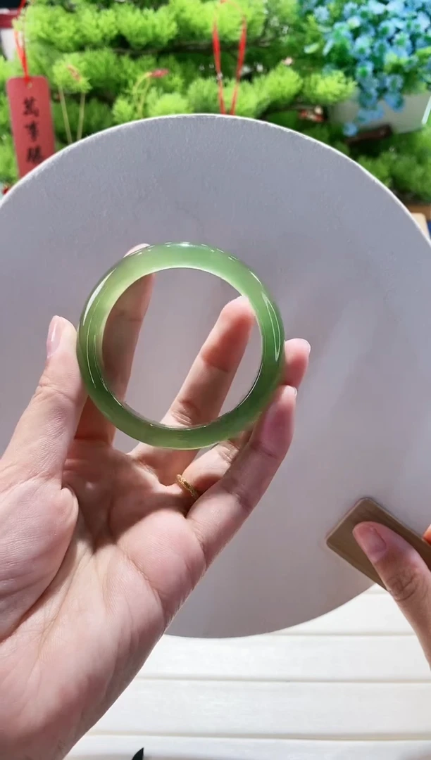 玛瑙/玉髓手镯未镶嵌23-50.6