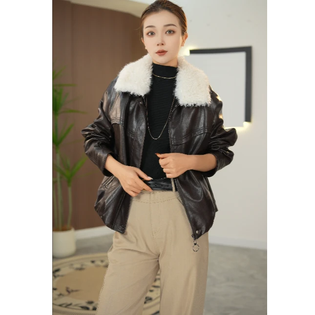 小个子海宁真皮皮衣女短款宽松羽绒外套%90白鸭绒羊羔毛领