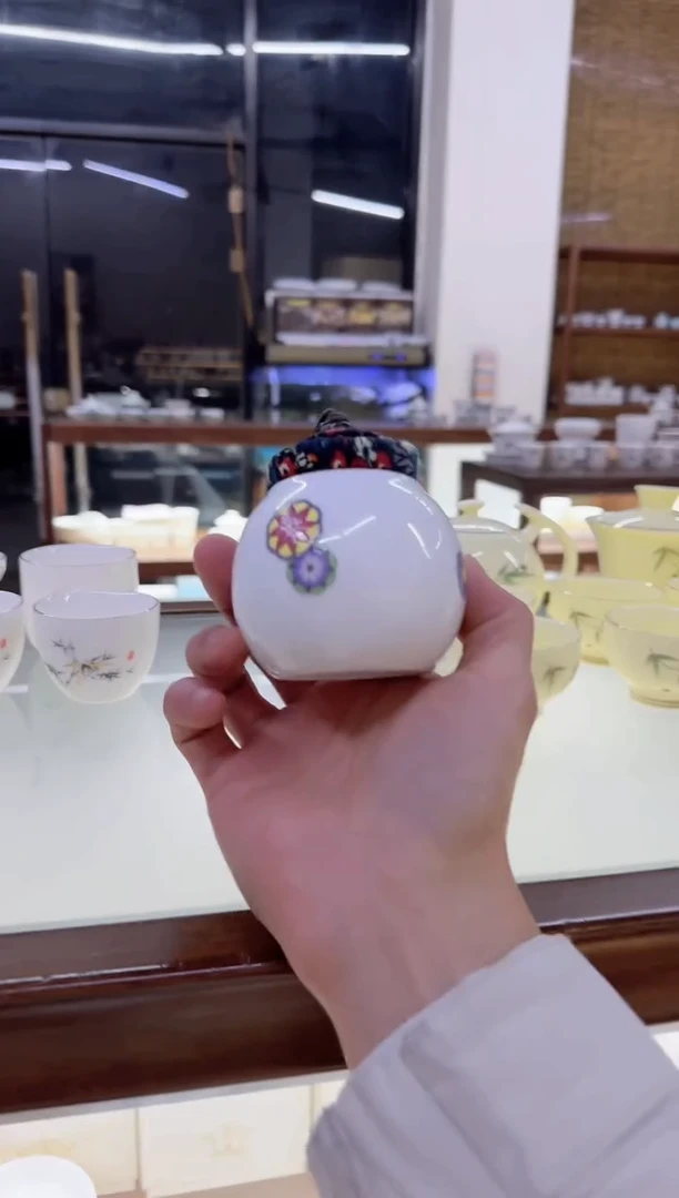 【闪购商品】瓷片言泥言泥言泥@YN