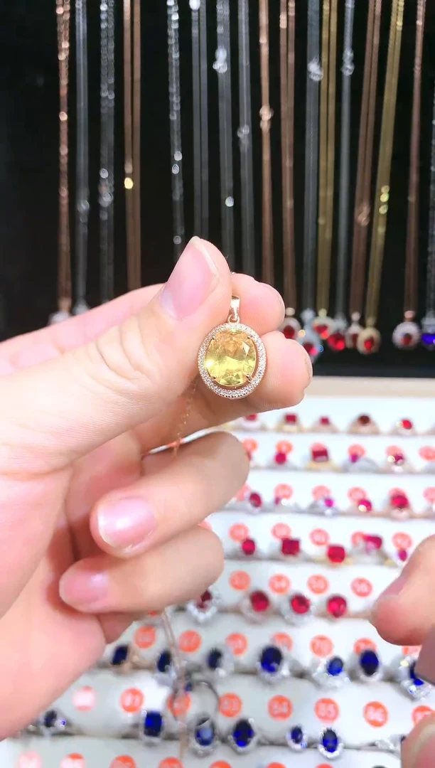 【闪购商品】黄晶吊坠(赠链)银S925镶嵌111111
