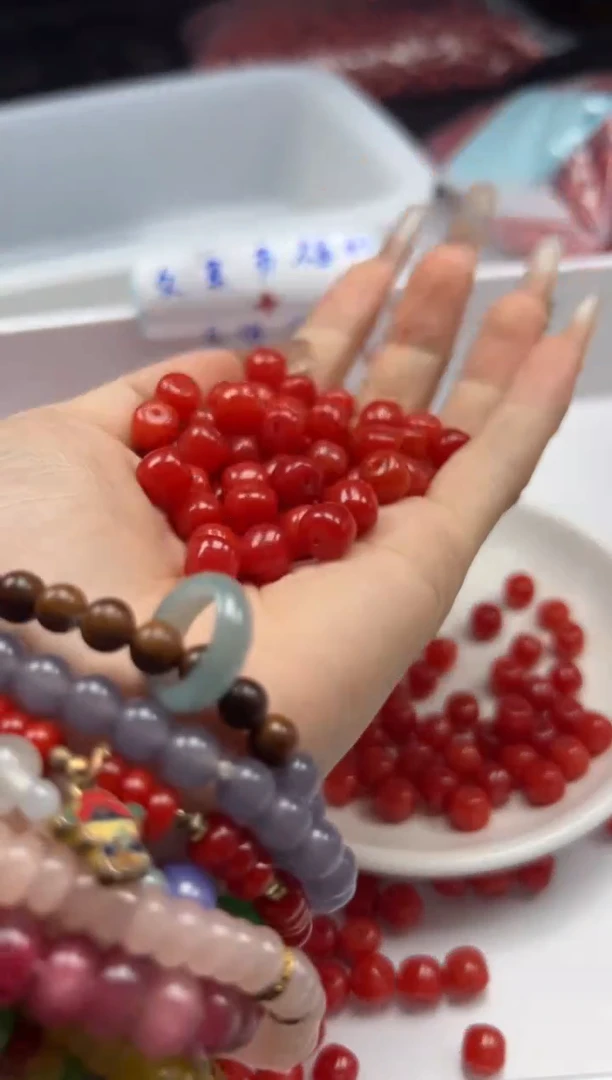 南红玛瑙未镶嵌颈饰w2255满肉南红老型8*7mm*30颗