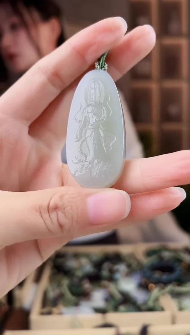 颈饰未镶嵌和田玉拍一发一，多样性发货