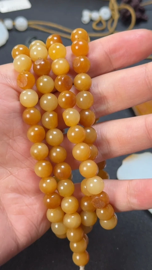 和田玉未镶嵌挂件108克103克