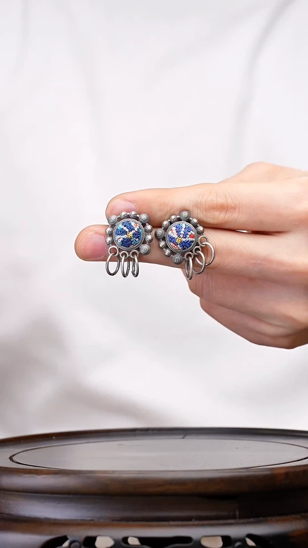 【闪购商品】刺绣黔东南苗族刺绣A804