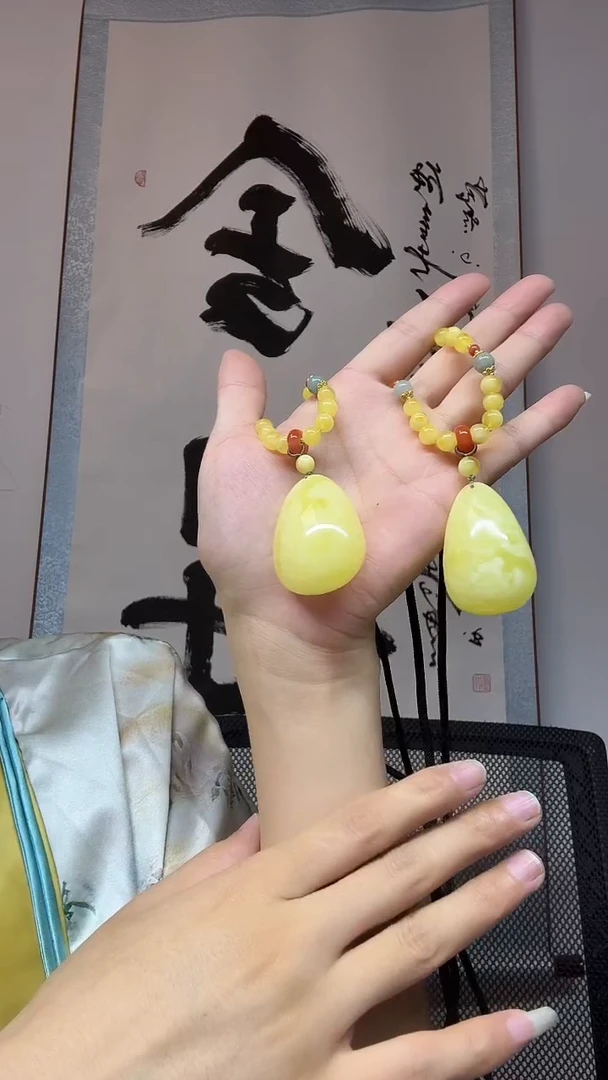 蜜蜡颈饰未镶嵌水滴多样性发其一