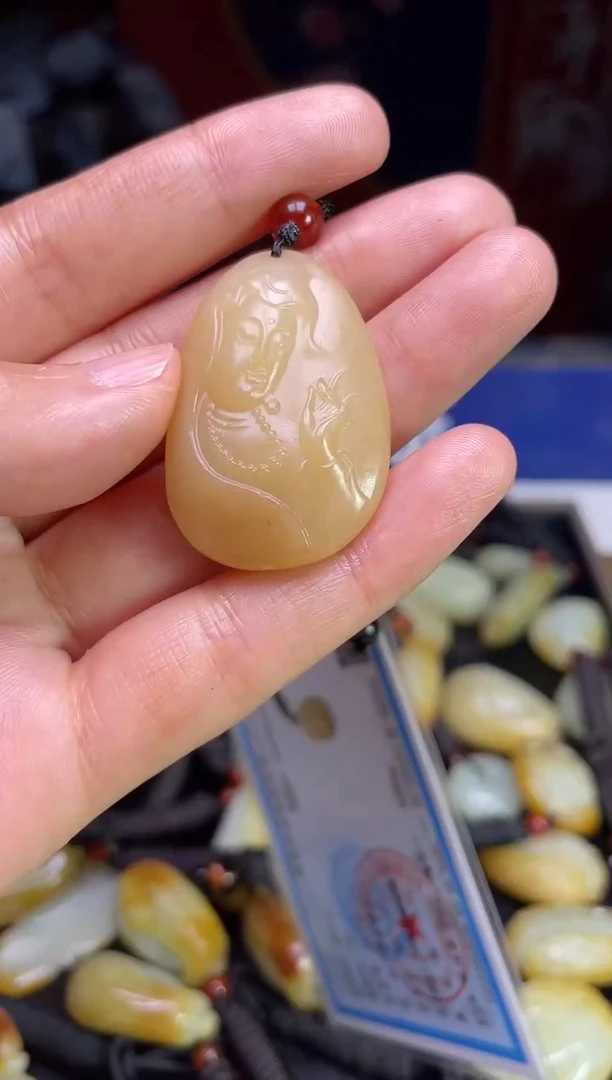 颈饰未镶嵌和田玉23