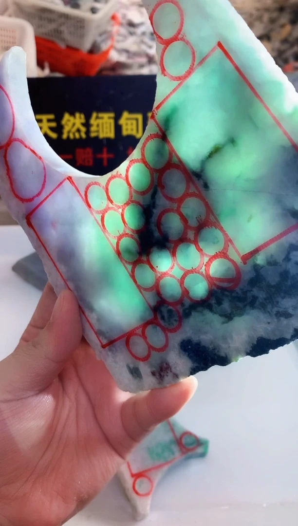 裸石翡翠飞****技0东0翡翠珠宝109