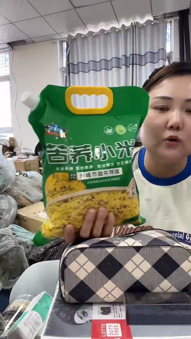 牦牛剖层皮革琪老板女包1号店超好看发图片款
