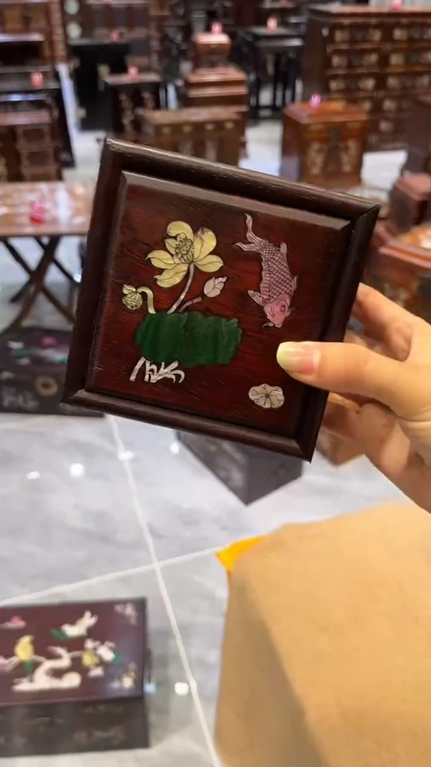 木连年有余方形抽拉盒