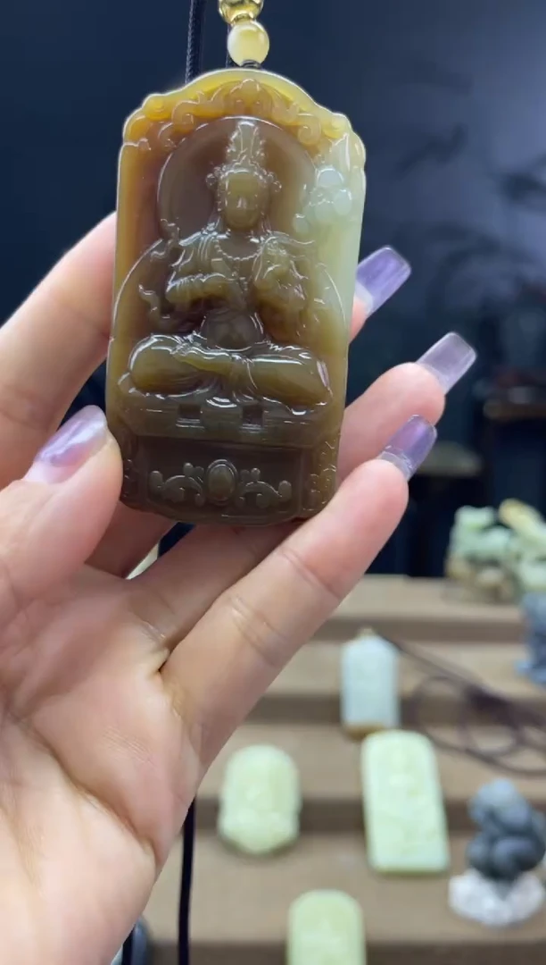 颈饰未镶嵌和田玉1