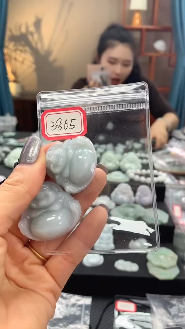 颈饰未镶嵌翡翠佛公3865 多样性发一件