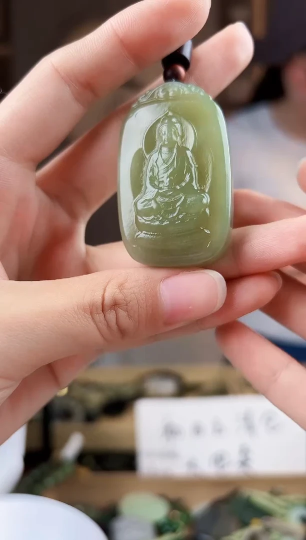 颈饰未镶嵌和田玉拍一发一，多样性发货