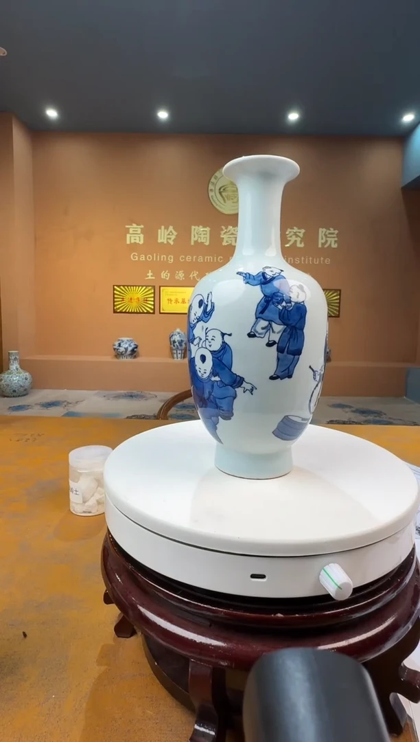 摆件景德镇陶瓷青花婴戏图赏瓶