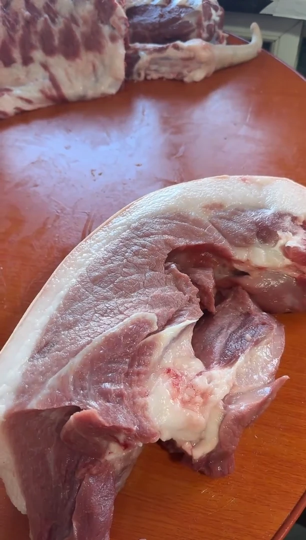 中国大陆180食用农产品岁**好猪后丘肉3.72岁月静好