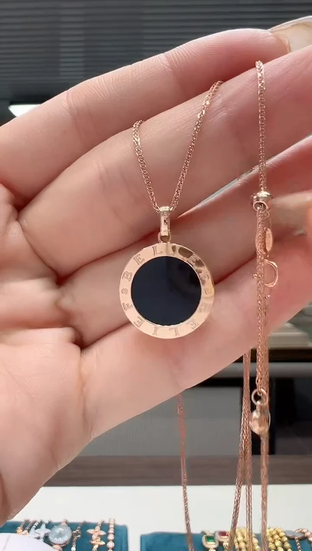 【闪购商品】玛瑙/玉髓吊坠(不含链)18K金镶嵌双面黑红圆饼吊坠