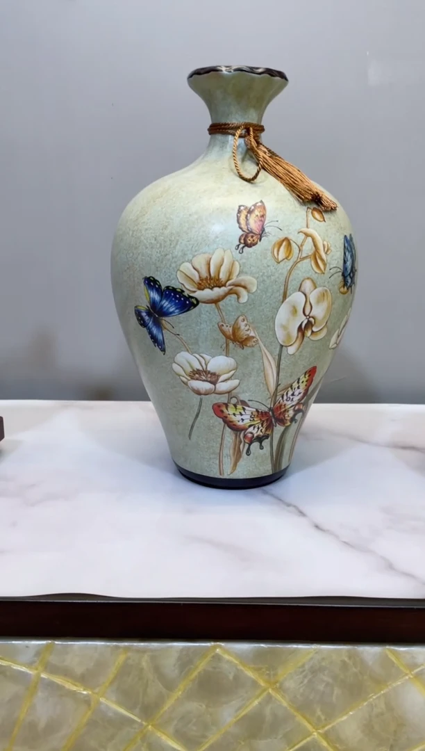 陶瓷蝴蝶花瓶（05大）