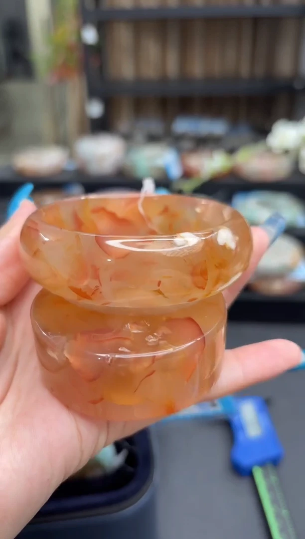 未镶嵌手镯石英质玉277(60圈赠送镯心)