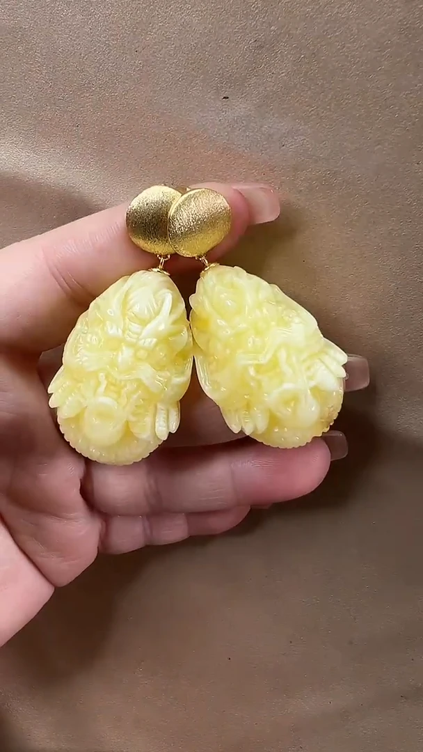 琥珀颈饰未镶嵌耳环