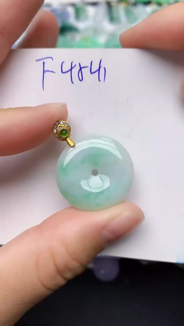 颈饰未镶嵌翡翠天然缅甸A货翡翠百元以上9元证书费自理