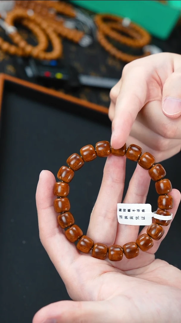 手串紫金鼠实心老型11.2        F26