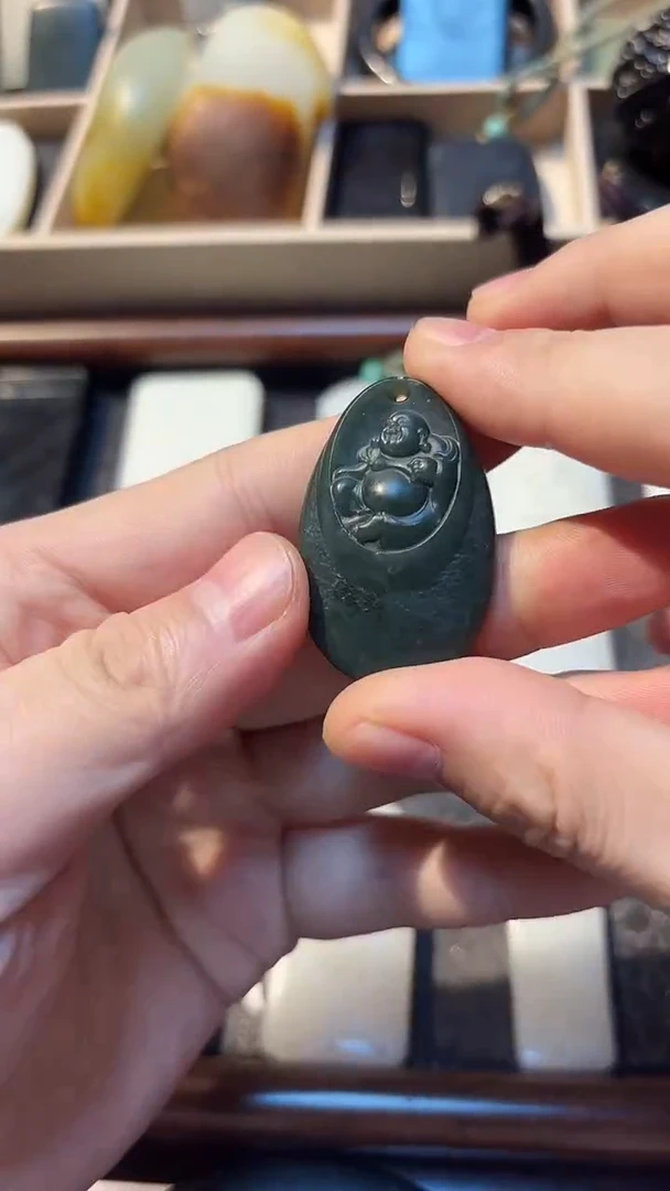 颈饰未镶嵌和田玉2