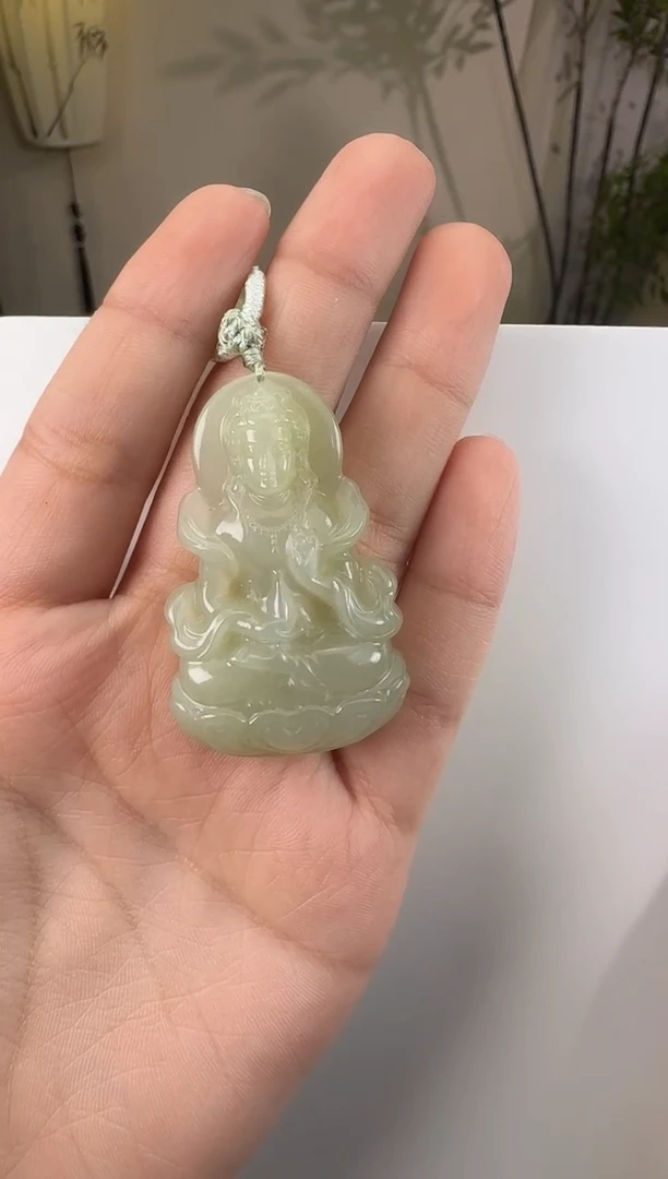 和田玉未镶嵌颈饰观音