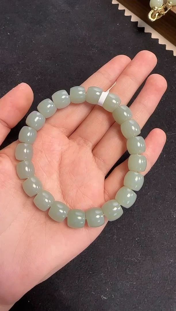 手串未镶嵌和田玉新疆和田玉且末料卡9*10直切手串 高级珠串