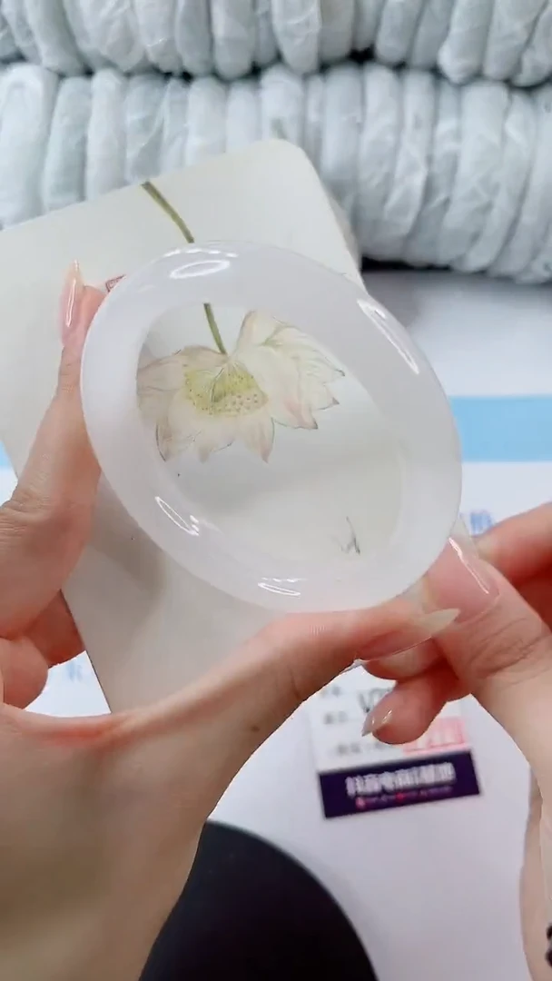 未镶嵌手镯石英质玉多样性发货V333