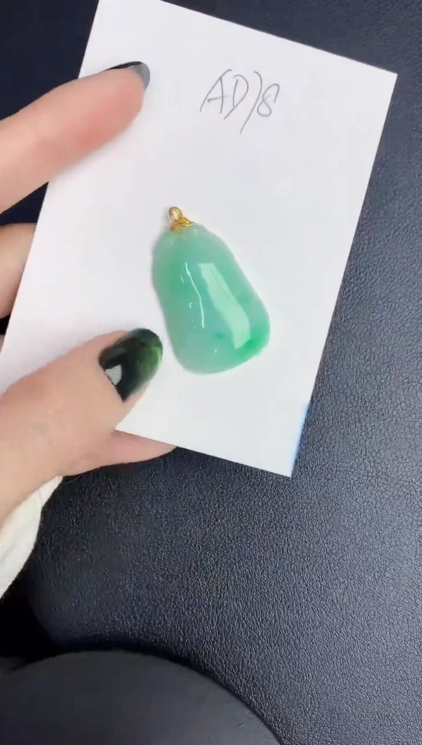 【闪购商品】翡翠颈饰18K金镶嵌00000000000