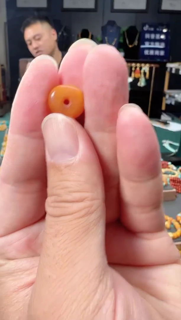 【闪购商品】琥珀裸石未镶嵌 （微瑕）橘皮花蜡饼子-S16