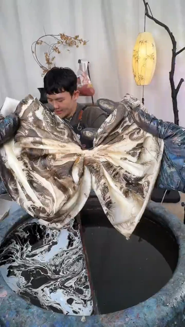 748 水墨 三层蝴蝶抓夹