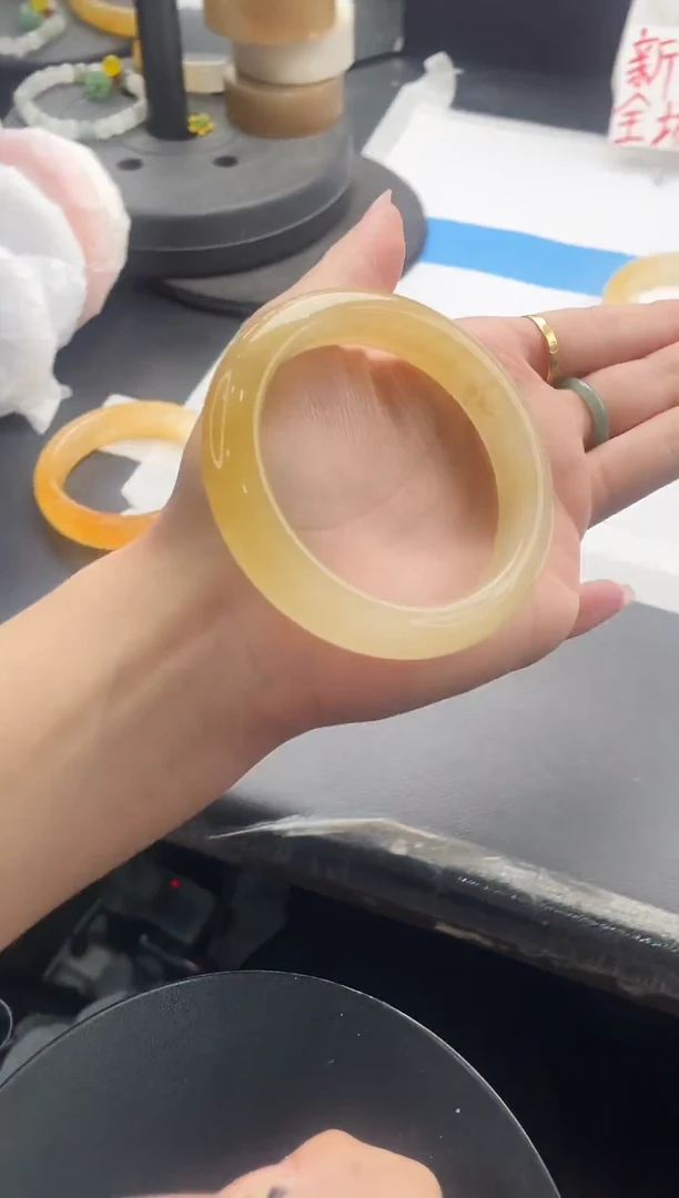 未镶嵌手镯石英质玉j161-HB59+