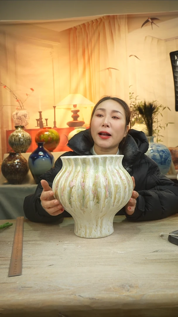 高度25口径20花瓶景德镇