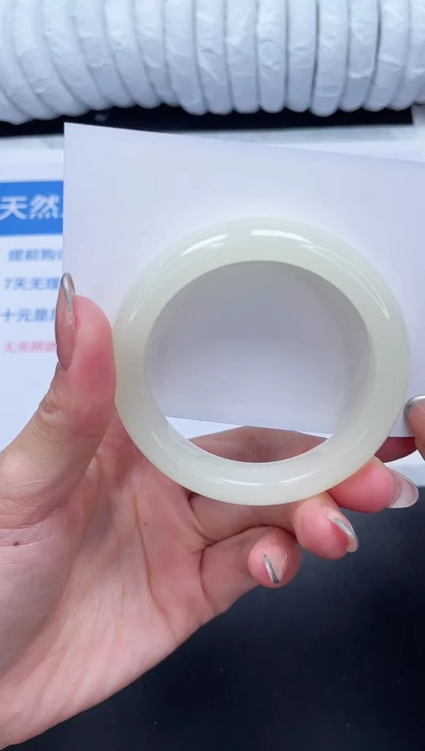 未镶嵌手镯石英质玉12-52.5FMS