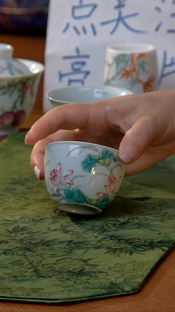 {质价比心选}粉彩荷花