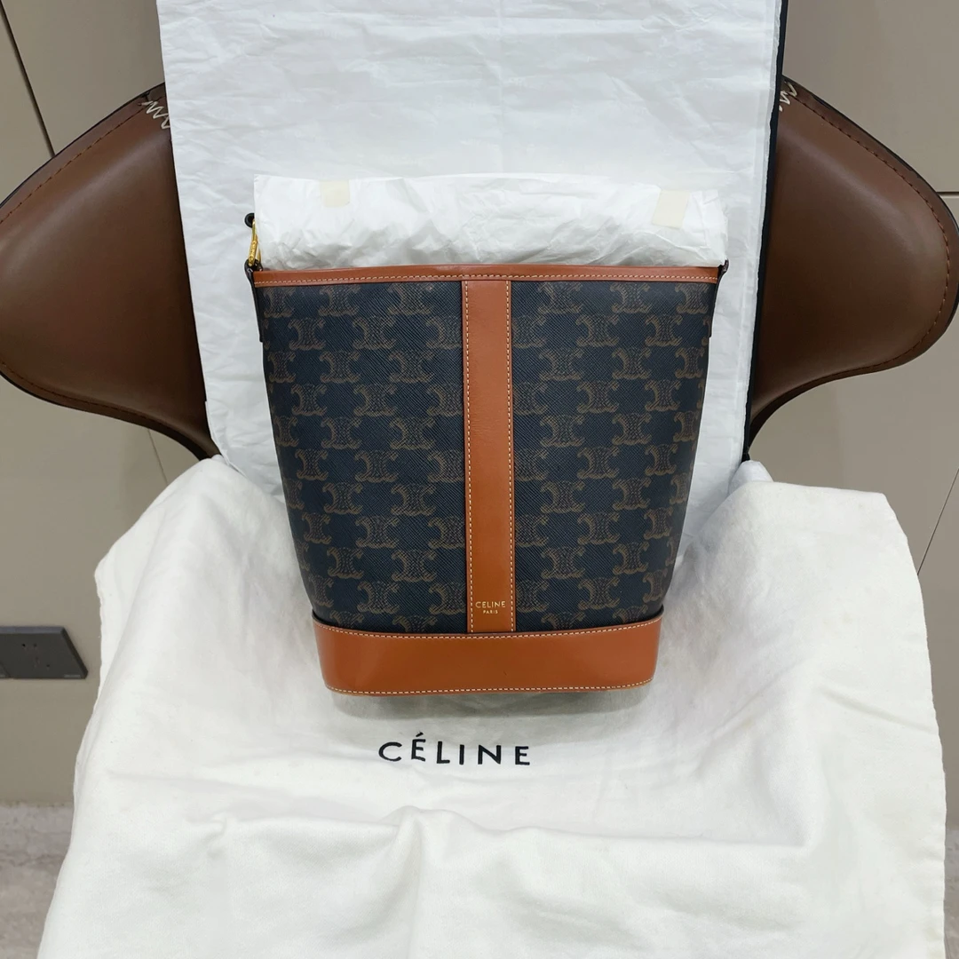 95新 Celine/思琳 赛琳褐色水桶包