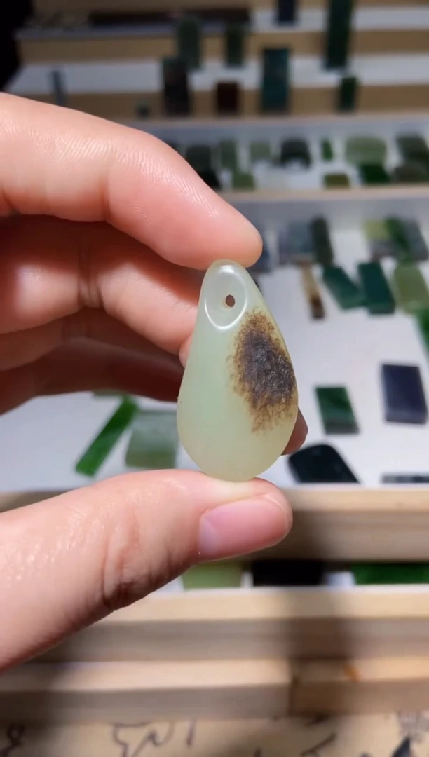 未镶嵌和田玉挂件yc