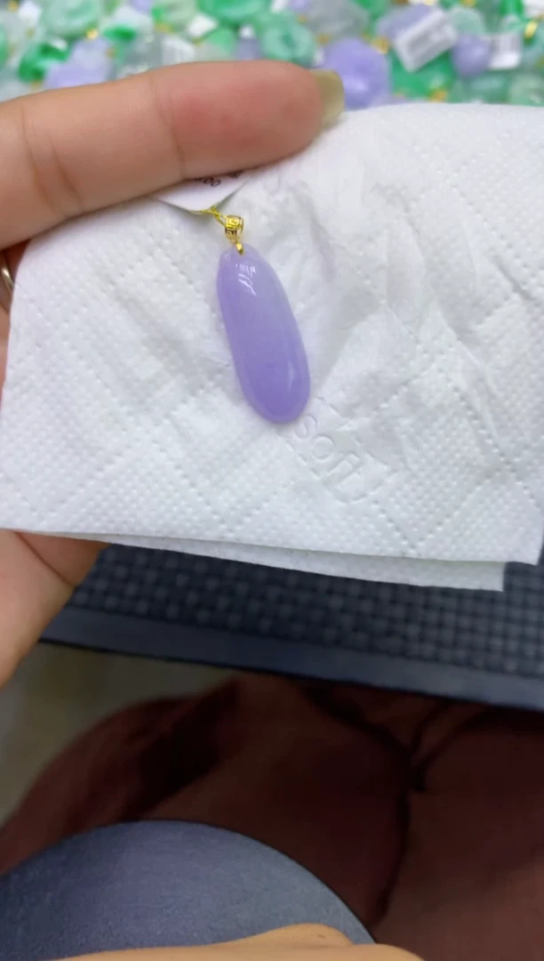 颈饰18K金镶嵌翡翠天然缅甸A货翡翠