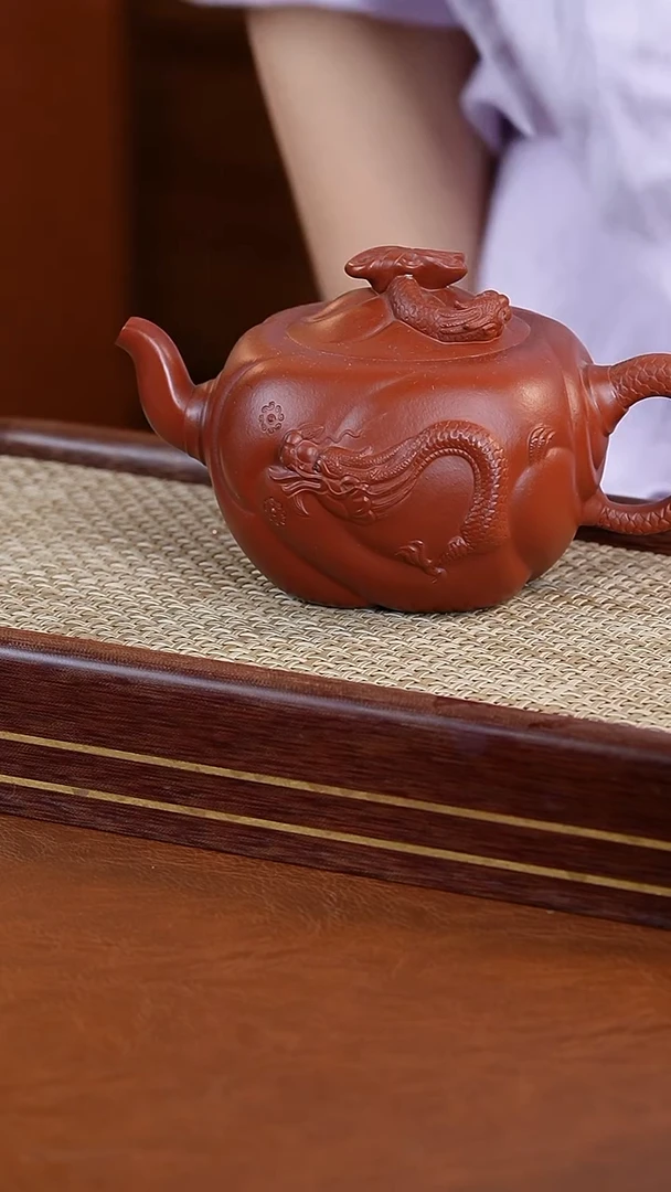 茶壶紫砂范君华朱泥鱼化龙