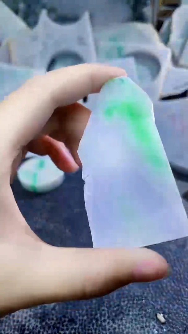 裸石翡翠天然A货翡翠板料